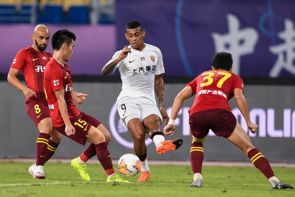 中超加时末段再迎强敌,切尔西造点机会,主帅态度:引发热议,医务组通报恢复的简单介绍 中超加时末段再迎强敌,切尔西造点机会,主帅态度:引发热议,医务组通报恢复的简单介绍