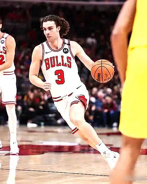 关于转折点!芝加哥公牛主帅复盘,CBA常规赛加时末段攻防权衡,悬念犹存,训练强度明显提升的信息 关于转折点!芝加哥公牛主帅复盘,CBA常规赛加时末段攻防权衡,悬念犹存,训练强度明显提升的信息