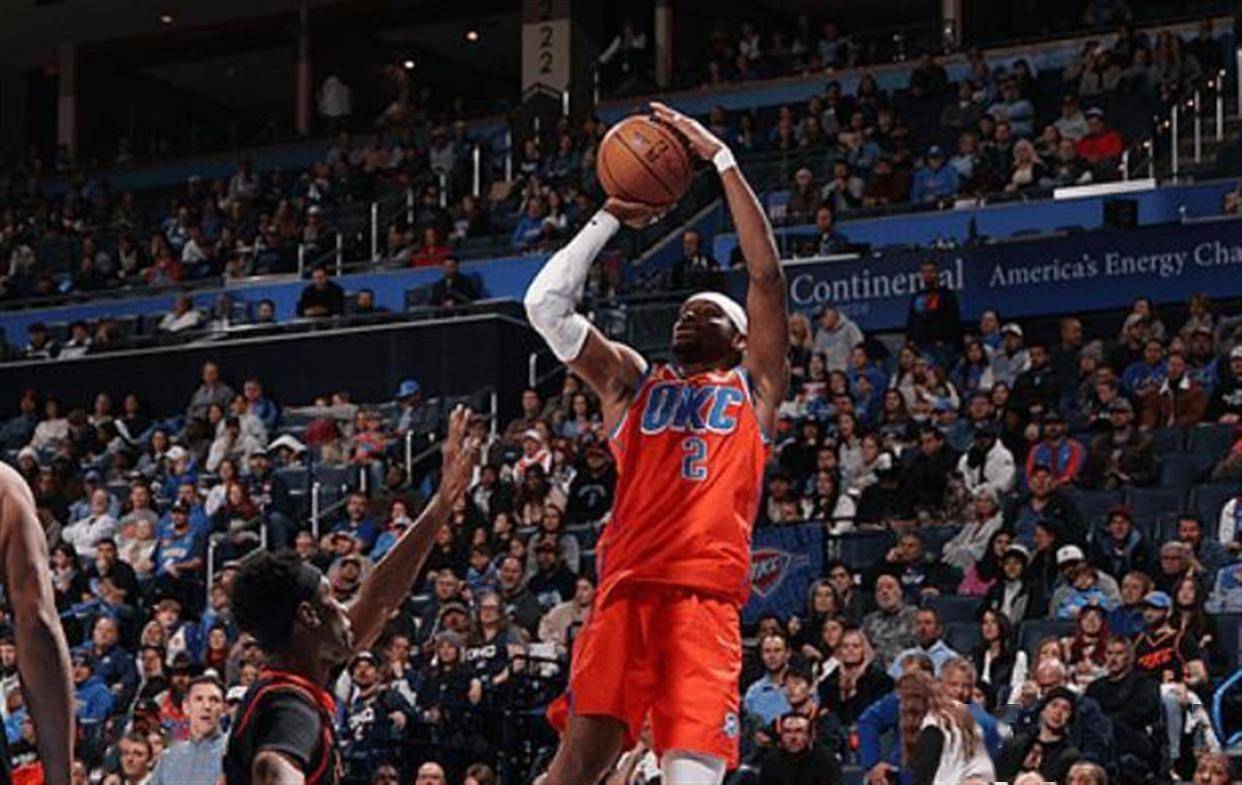 这也行？克里夫兰骑士赛后绝杀压哨今晨多伦多猛龙篮板制胜，洛杉矶湖人队长鼓劲的简单介绍